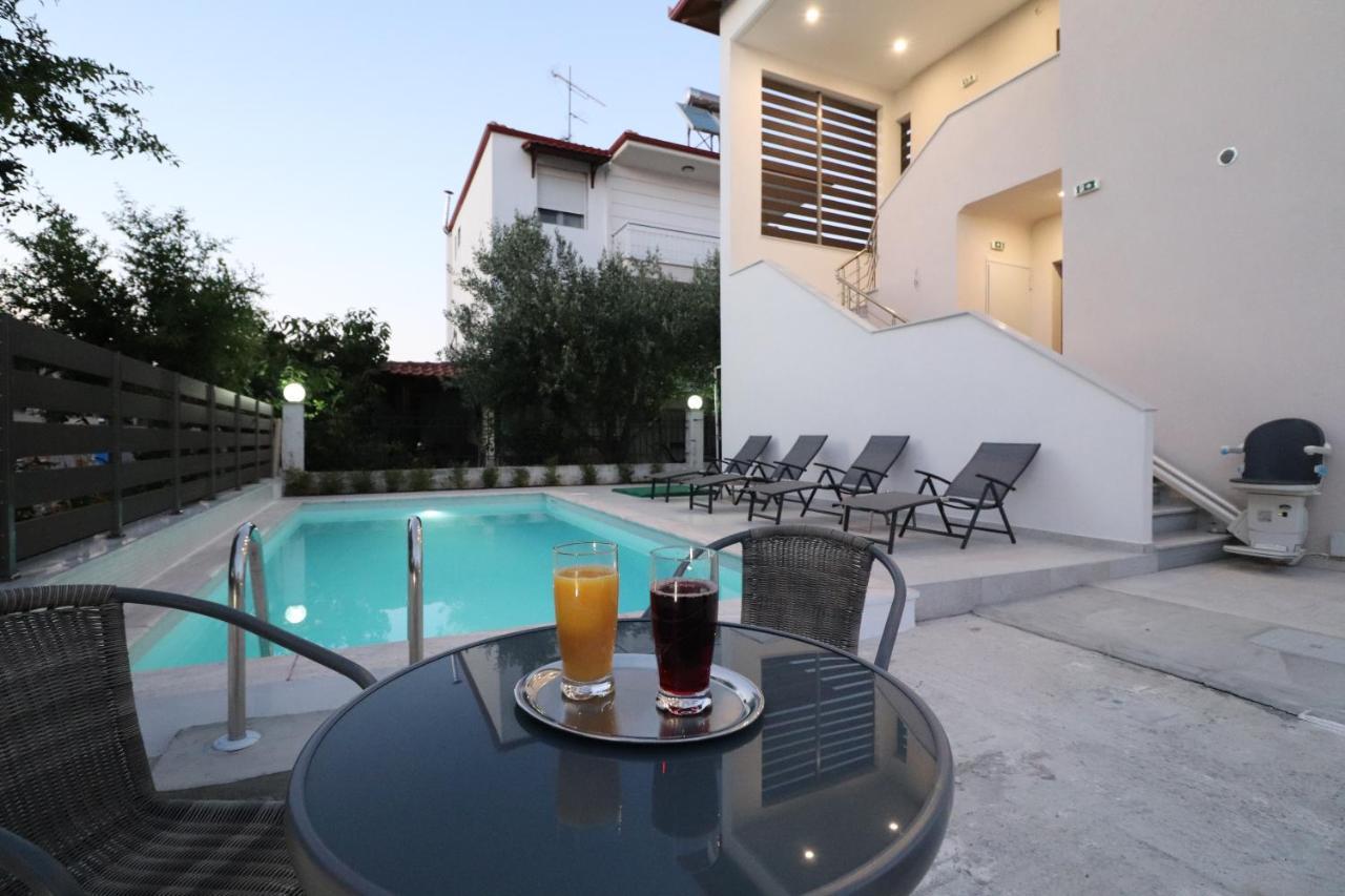 Sunshine Rooms And Suites Vrasná 外观 照片