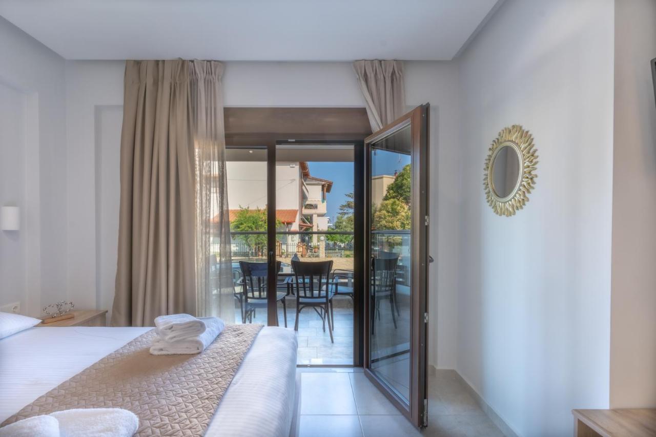 Sunshine Rooms And Suites Vrasná 外观 照片