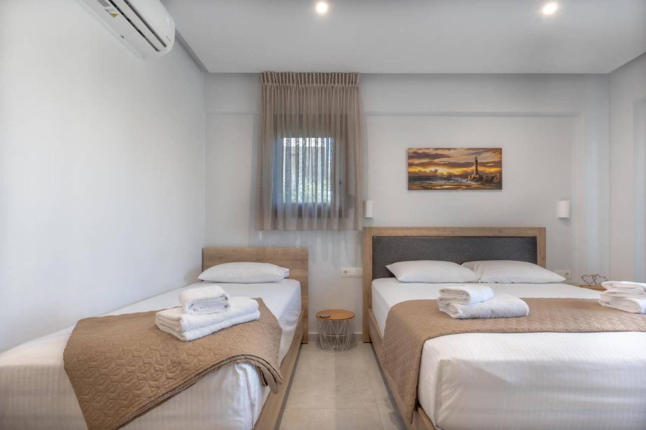 Sunshine Rooms And Suites Vrasná 外观 照片