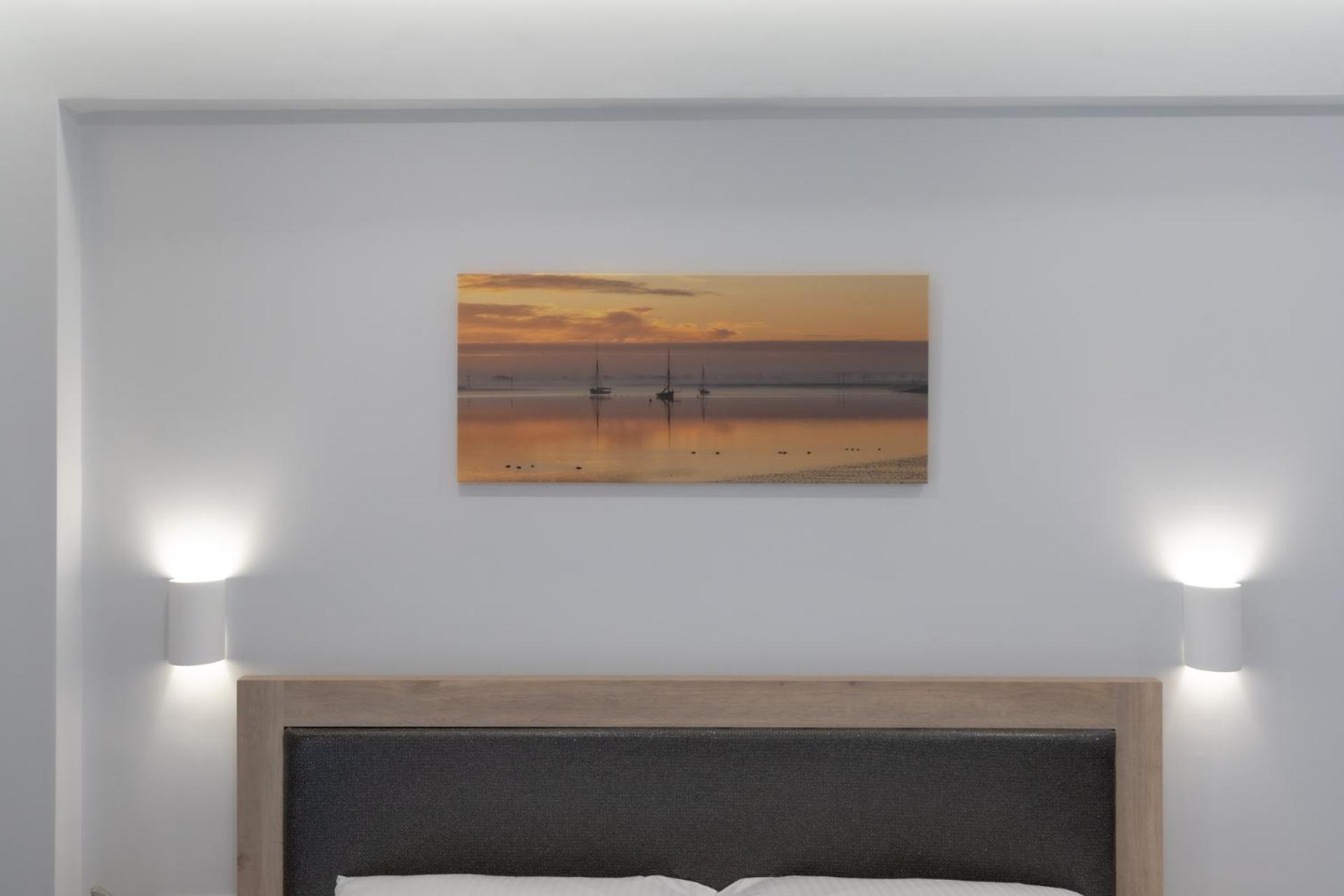 Sunshine Rooms And Suites Vrasná 外观 照片
