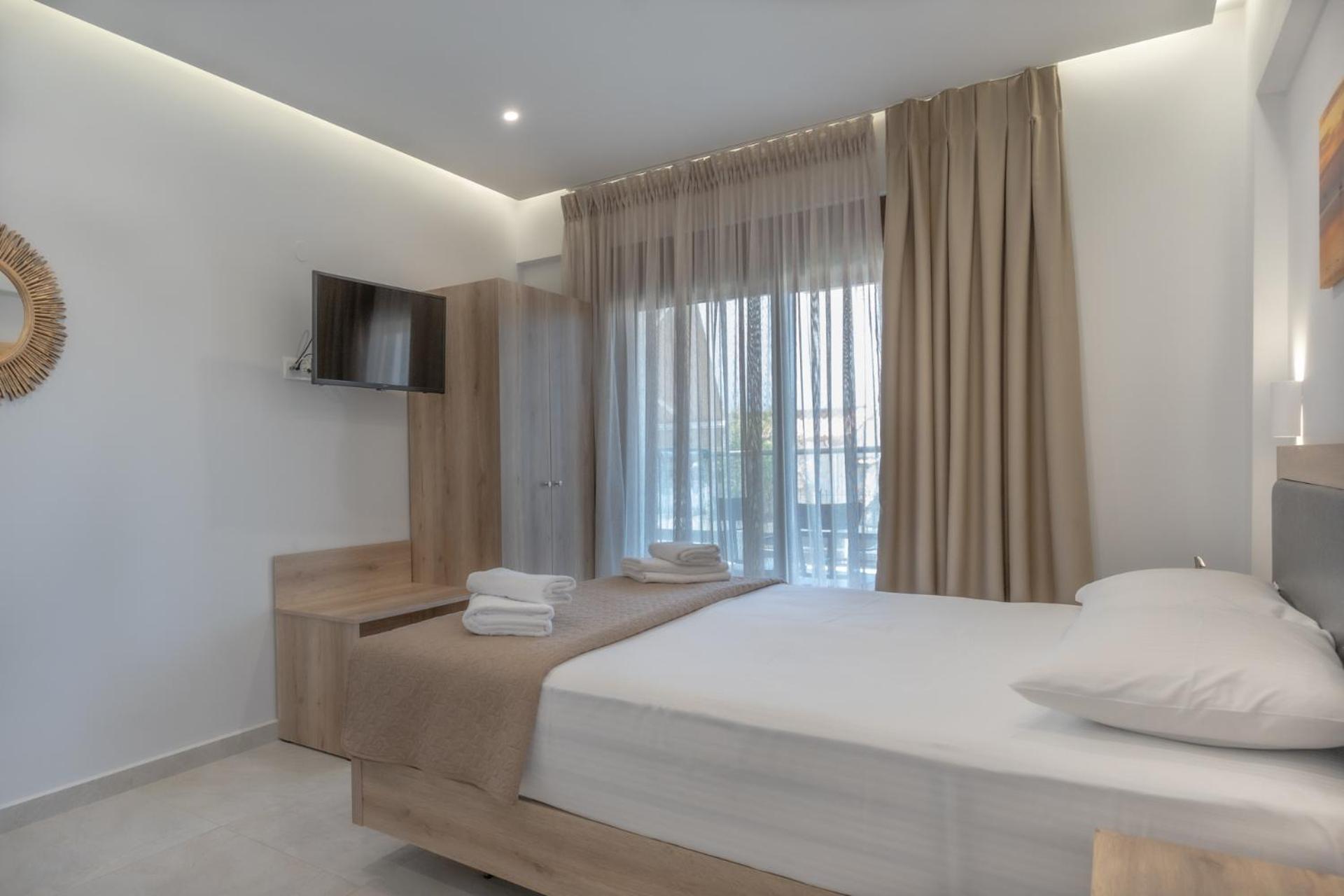Sunshine Rooms And Suites Vrasná 外观 照片