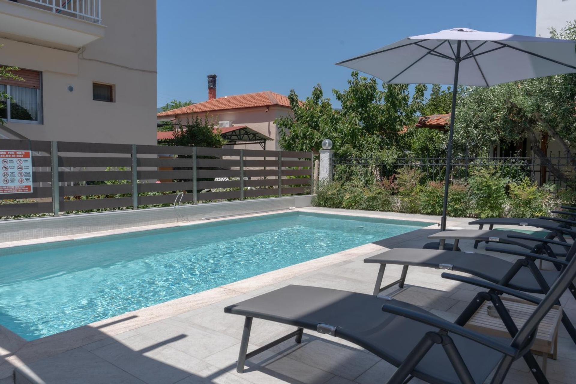Sunshine Rooms And Suites Vrasná 外观 照片