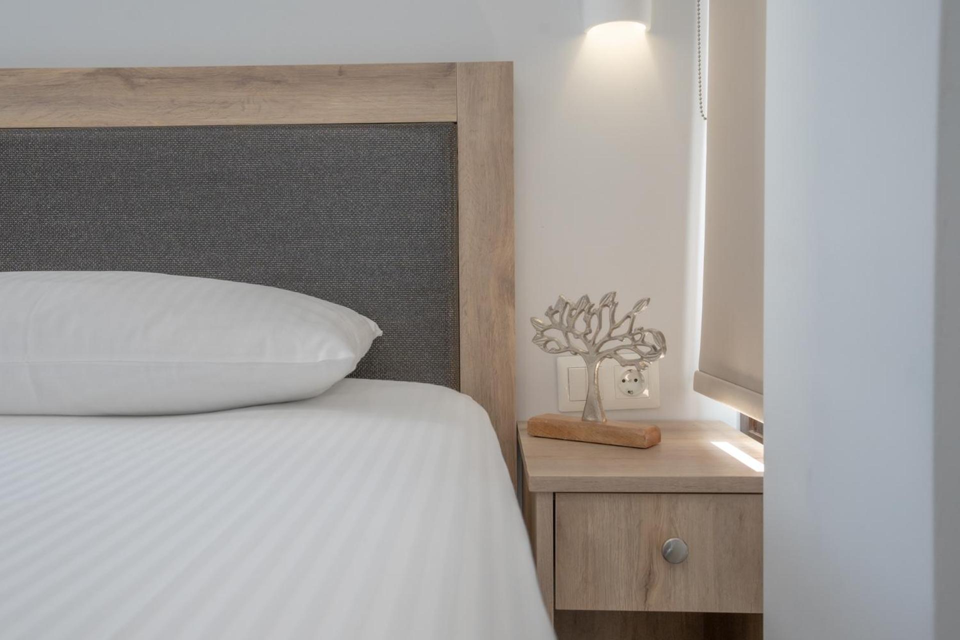 Sunshine Rooms And Suites Vrasná 外观 照片
